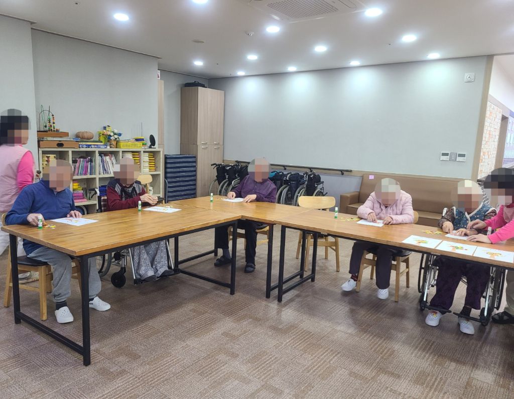 가을 나무 꾸미기